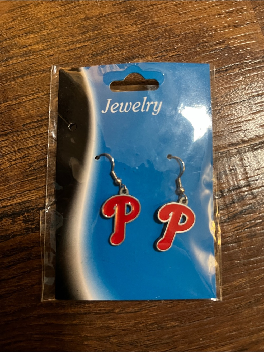 Red 'P' Philadelphia Phillies Dangle Earrings